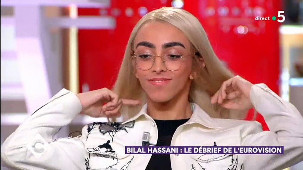 Bilal Hassani revient sur la virulence des haters : "Pendant les 10 jours de l'Eurovision, j'ai supprimé Twitter de mon téléphone, je n'allais plus sur les réseaux sociaux" - Vidéo