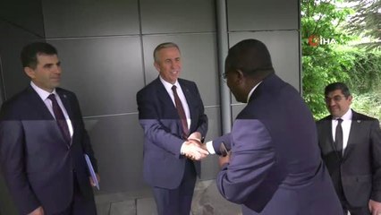 Başkan Yavaş'tan Büyükelçilere İftar Yemeği