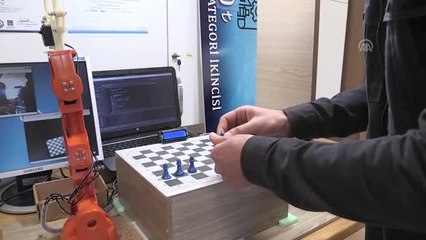 Robotik Kol "Çolak", Satrançta Rakip Tanımıyor - Bolu