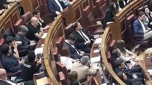 Junqueras promet el càrrec de diputat al congrés espanyol