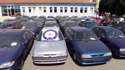 Kaçak otomobil çetesine operasyon: 5’i polis 21 kişi gözaltında