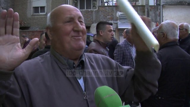 Pallatet pa hipotekë legalizohen me nismën e vetë banorëve - Top Channel Albania - News - Lajme
