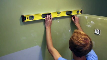 Comment peindre un mur en deux bandes horizontales ?