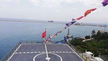 Dünyanın en büyük amfibi çıkarma gemilerinden TCG Sancaktar ziyarete açıldı