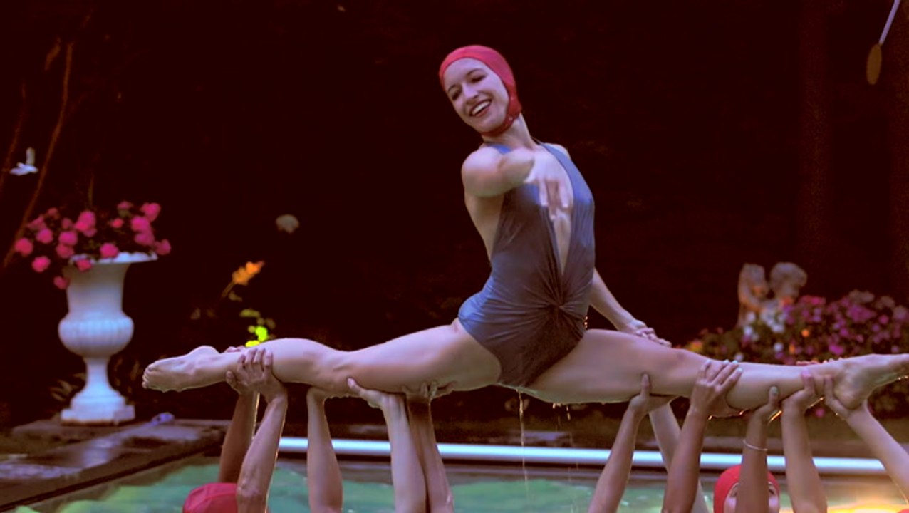 What's It Like To Be A Synchronized Swimmer?