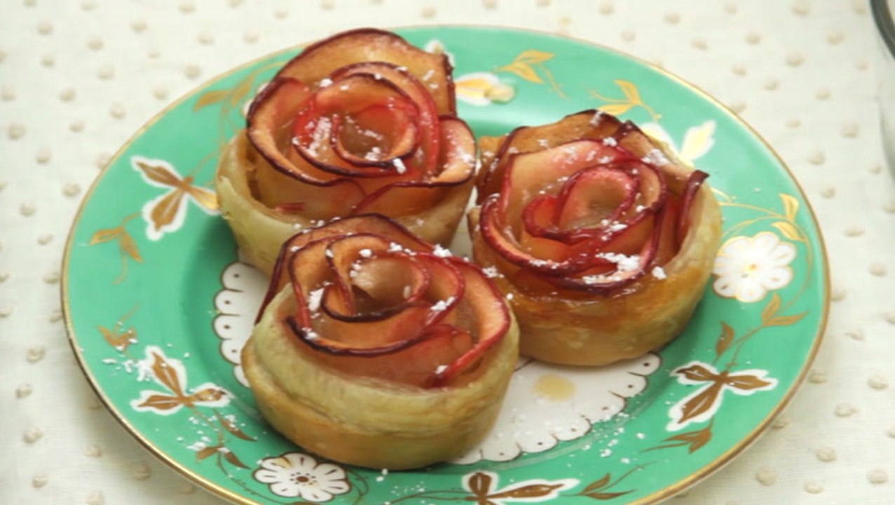 How To Make Delicious Canna Apple Roses