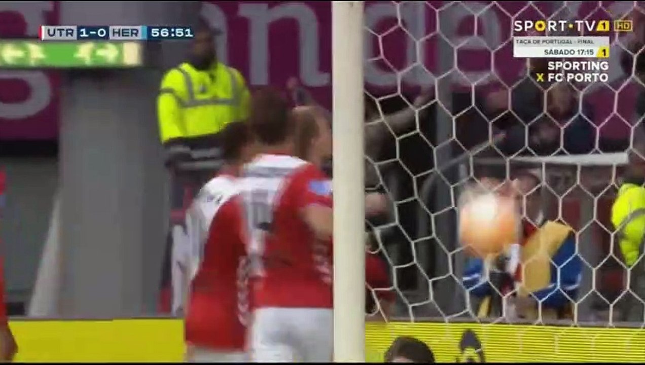FC Utrecht vs  Heracles 3-0 All Goals Highlight...