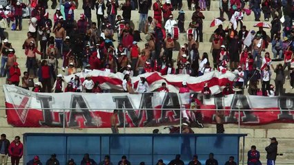 Jugar al fútbol a 4.000 metros de altitud en Bolivia