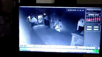 ਸ੍ਰੀ ਗੁਰੂ ਗ੍ਰੰਥ ਸਾਹਿਬ ਦੇ 5 ਸਰੂਪ ਅਗਨ ਭੇਂਟ ,5 ਨੁਕਸਾਨੇ ਗਏ ,ਗ੍ਰੰਥੀ ਵਲੋਂ ਸਬੂਤ ਮਿਟਾਉਣ ਦੀ ਕੋਸ਼ਿਸ਼