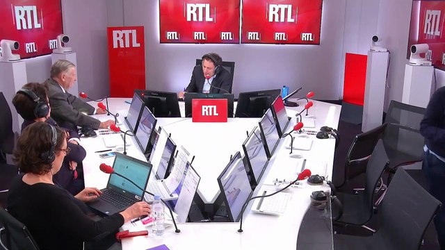 Européennes 2019 : Macron prend des risques et ne s'en cache pas , dit Duhamel