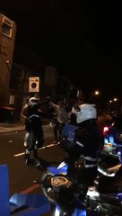 Ces livreurs de pizza hut dansent dans la rue en pleine nuit