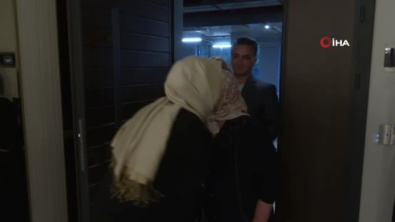 Binali Yıldırım İftarda Yılmaz Ailesini Evinde Misafir Etti