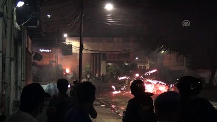 Endonezya'da seçim sonucu karşıtı gösteride arbede