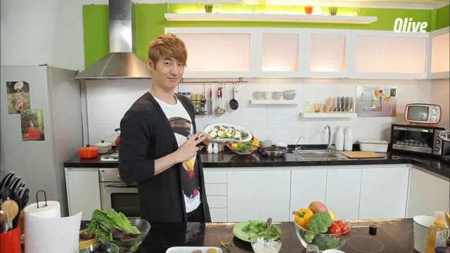 닭 가슴살 카레 오므라이스와 먹으면 더 맛있는 고구마 에그 샐러드 레시피