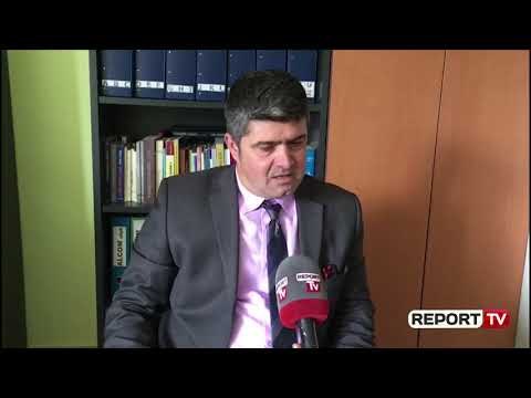 Report TV - Avokatët e Korçës solidaritet me Elbasanin, bojkot gjyqeve pas vrasjes së Gurrës