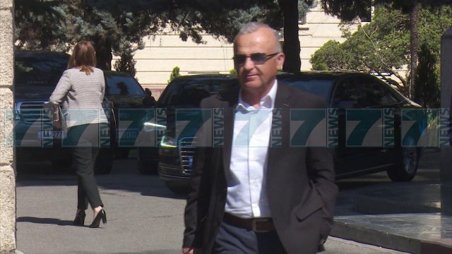 EDI RAMA KERKON BRENDA JAVES EMRAT E KANDIDATEVE PER VENDORET - News, Lajme - Kanali 7