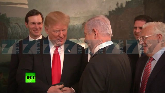 PRESIDENTI DONALD TRUMP ZYRTARIZON NJOHJEN E LARTESIVE GOLAN - News, Lajme - Kanali 7