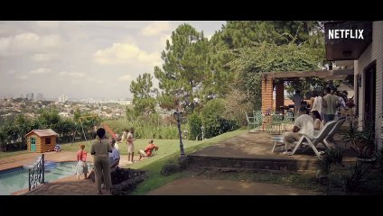 Black Mirror - saison 5 - bande-annonce de l'épisode "Striking Vipers" (VOST)