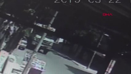 İstanbul- Esenyurt'ta Çöp Kamyonu Hamile Kadına Böyle Çarptı