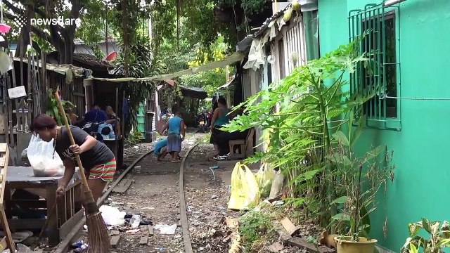 Walk through Bangkok's last remaining slum before it's replaced with shopping malls