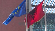 DASH: Shqipëria gjithnjë e më shumë vend tranzit për drogën - Lajme - Vizion Plus