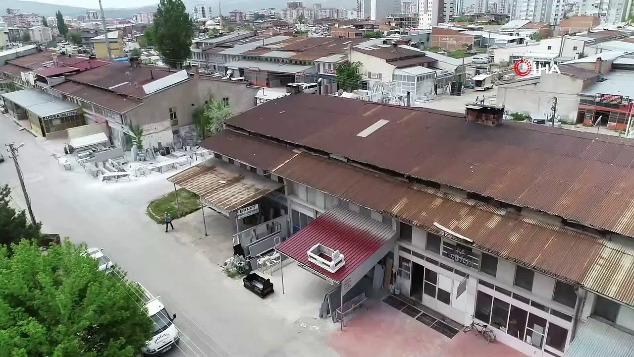 Bu da Mezardan Tabela