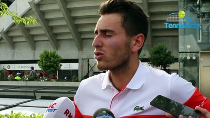 Roland-Garros (Q) - Elliot Benchetrit : "Je suis un religieux de la terre !"