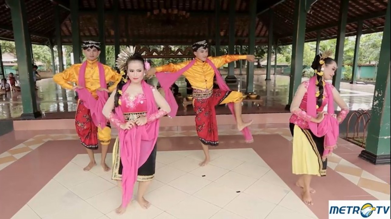 Tari Purisari Pati