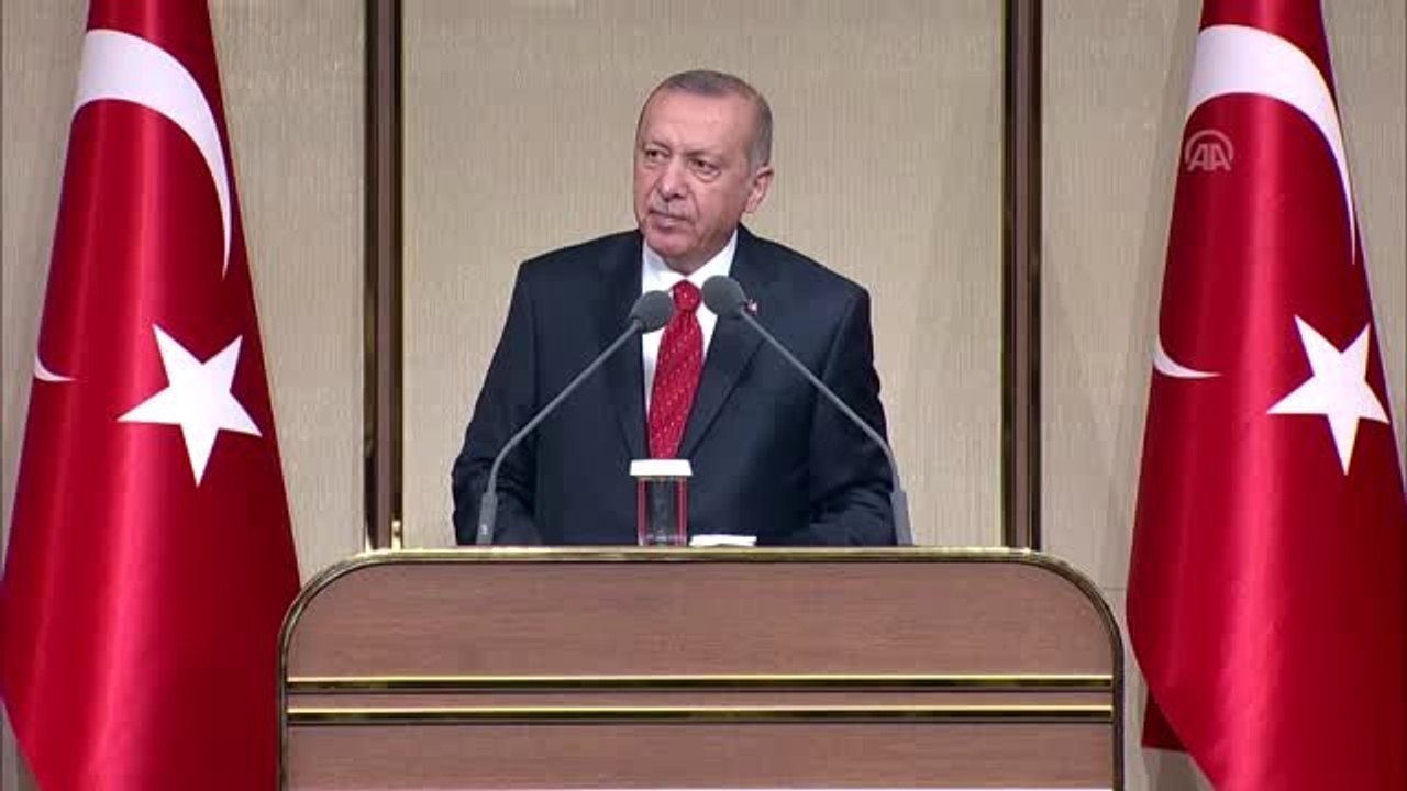 Cumhurbaşkanı Erdoğan: "(Yeni Eğitim Modeli) Bunun Adı, Birilerinin İddia Ettiği Gibi Eğitimi...
