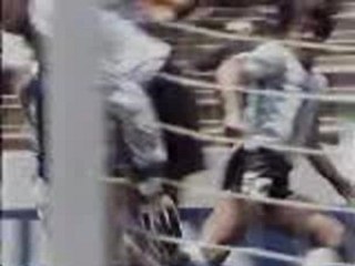 Maradona2 fedi pro patria