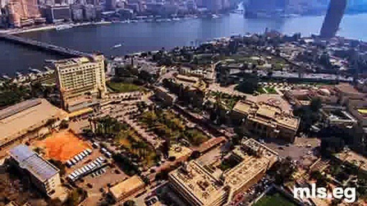 شقة للايجار بالتكيفات بالزمالك تطل علي النيل مباشرا