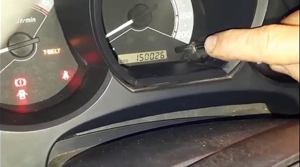 como resetear-reiniciar o borrar el  T-BELT de la toyota hilux