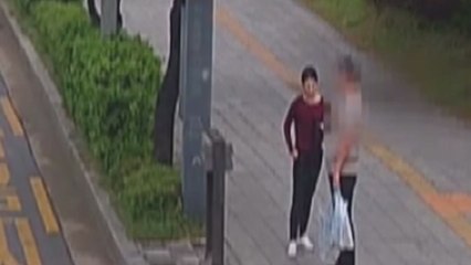 길거리에서 음란행위...여경 신고로 '덜미' / YTN