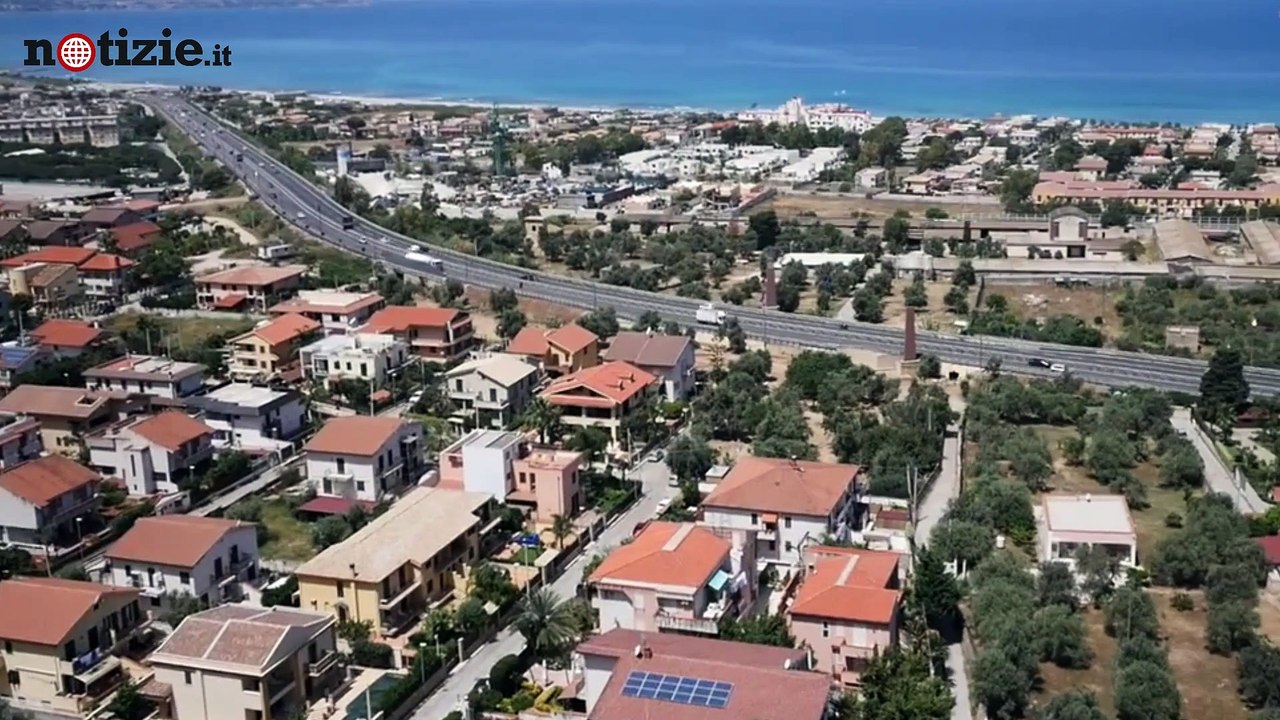 Strage di Capaci, il 23 maggio 1992 moriva Giovanni Falcone | Notizie.it