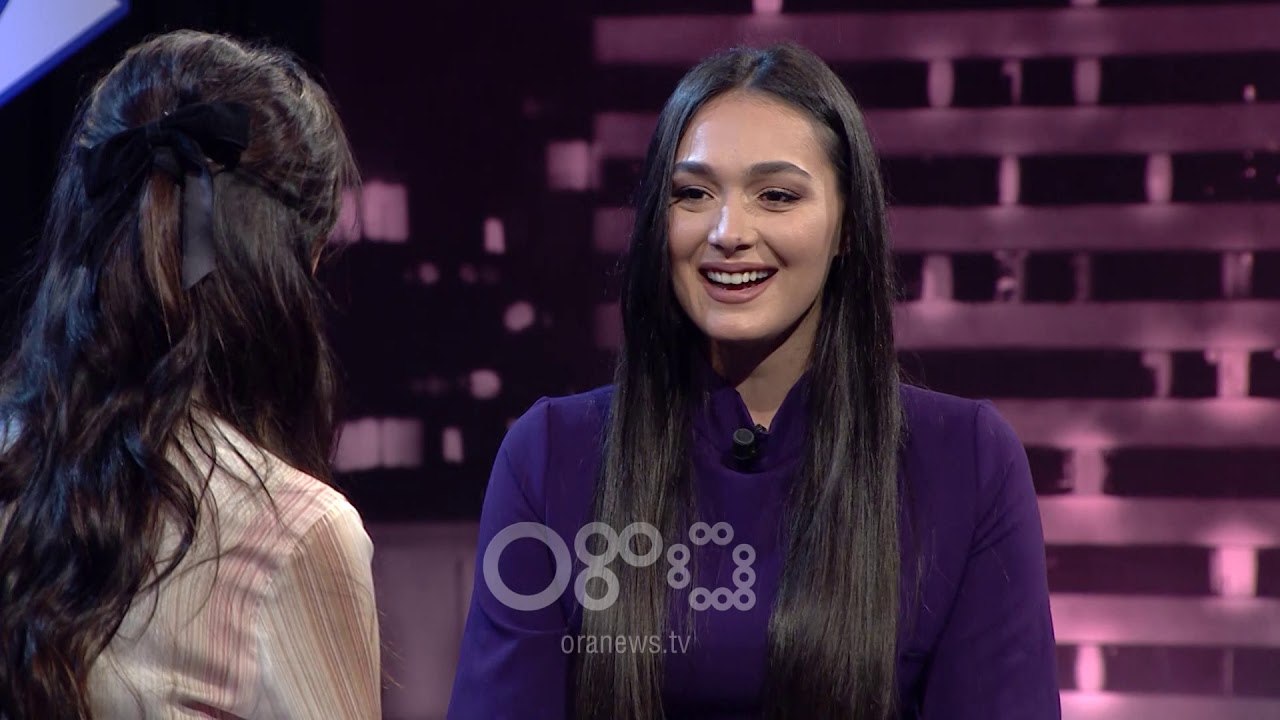 Mos i fol shoferit - Klea Huta ia bën të qartë Elgitit: Në dasmë me pajton si tironcit