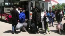 Umut tacirlerinin ölüme terk ettiği 35 göçmen kamyon kasasında bulundu