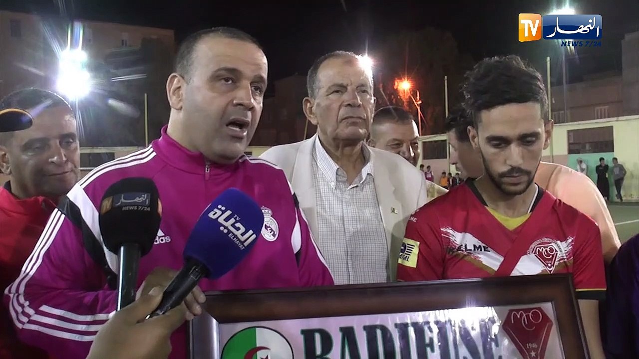 جمعية راديوز تكرم عائلة مناصر مولودية وهران الم...