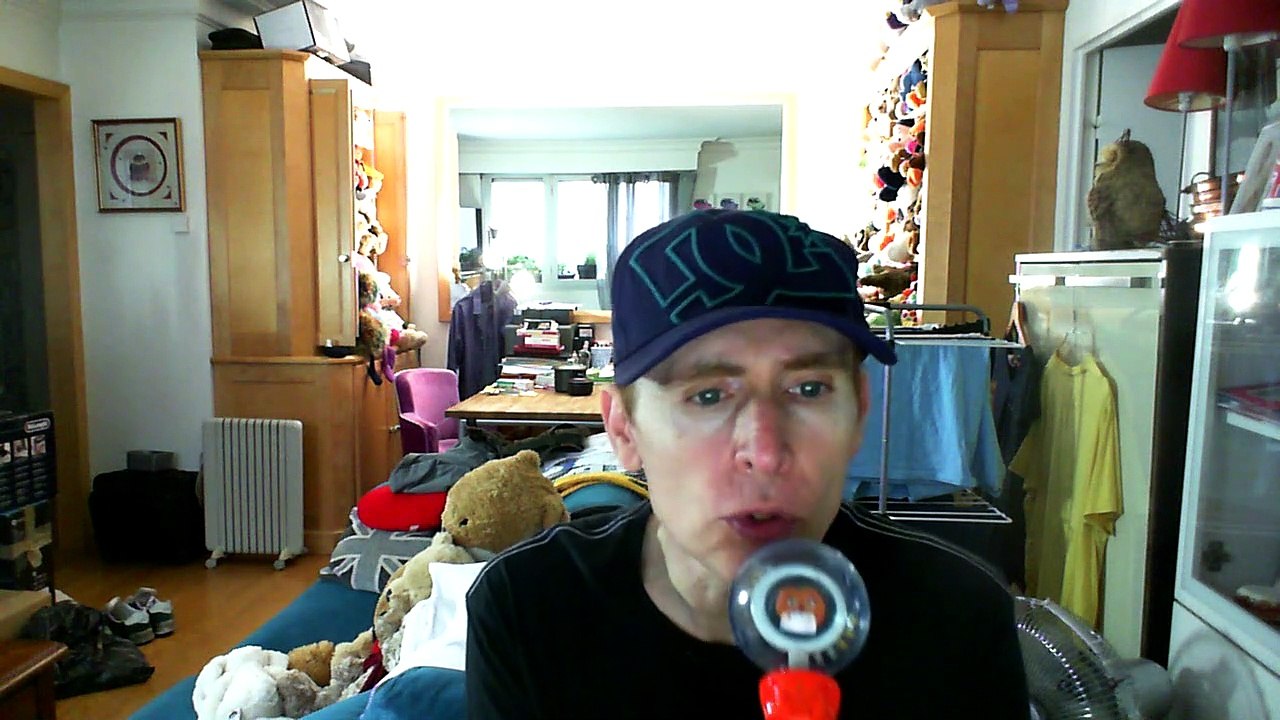 Wiwi égratigne "i believe in you" de Lokua Kanza