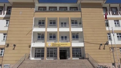 El Hareketiyle Kontrol Edilebilen Bomba İmha Robotu