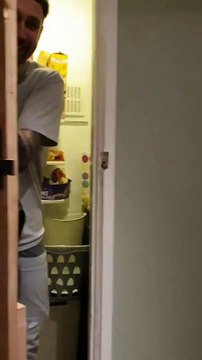 Leur chien ramène un écureuil mort et momifié dans la maison !