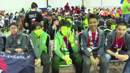 Robotlarıyla yarışacak dünya çocukları İzmir'de buluştu