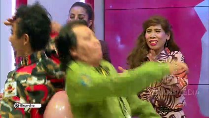 INSERT - Lucunya Hubungan Kakak Beradik Yang Terjalin Antara Omas dan Mastur