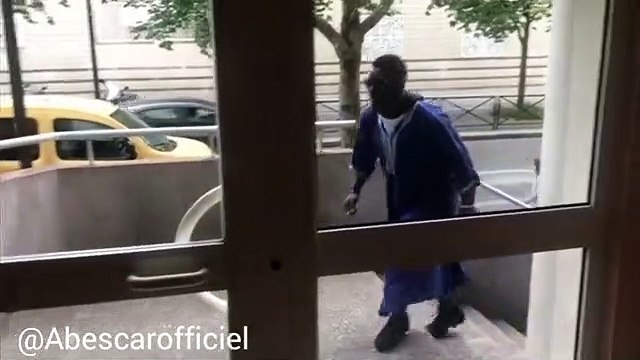 Les comportements des tontons au Ramadan, essayez de ne pas rigoler !