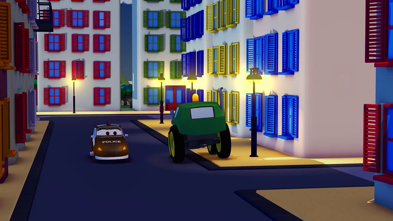Tom la Dépanneuse et la Fusée  à Car City ️ Voitures et camions dessins animés pour les enfants