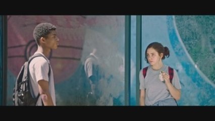 La brasileña Alice Furtado enseña en Cannes la intensidad del primer amor