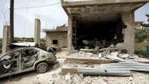 Novos bombardeios matam oito civis em reduto extremista
