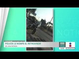 Policía rompe con patada espejo del vehículo de un conductor | Noticias con Francisco Zea
