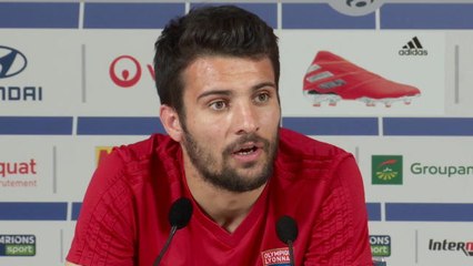 OL - Dubois : "Le brassard ? Chaque chose en son temps !"