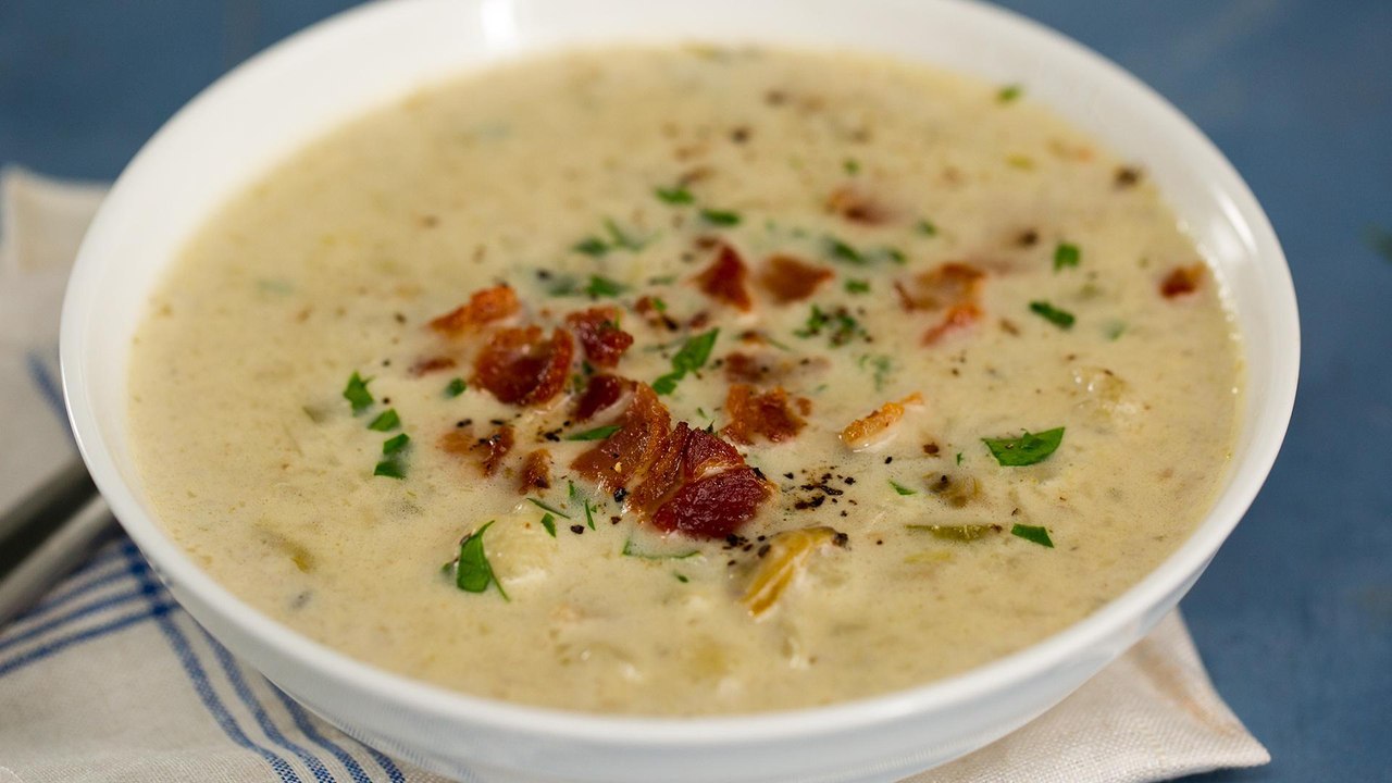 How to Make Keto Clam Chowder