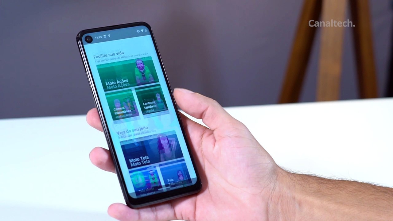 MOTO ONE VISION: tela de cinema e câmeras para o escuro [Análise / Review]